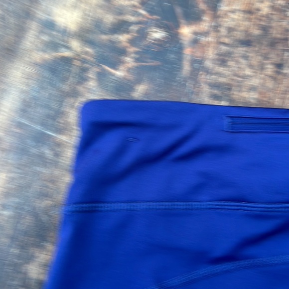 Nike NWOT Epic cropped running leggings with mesh mid rise firm support size M - Picture 12 of 14